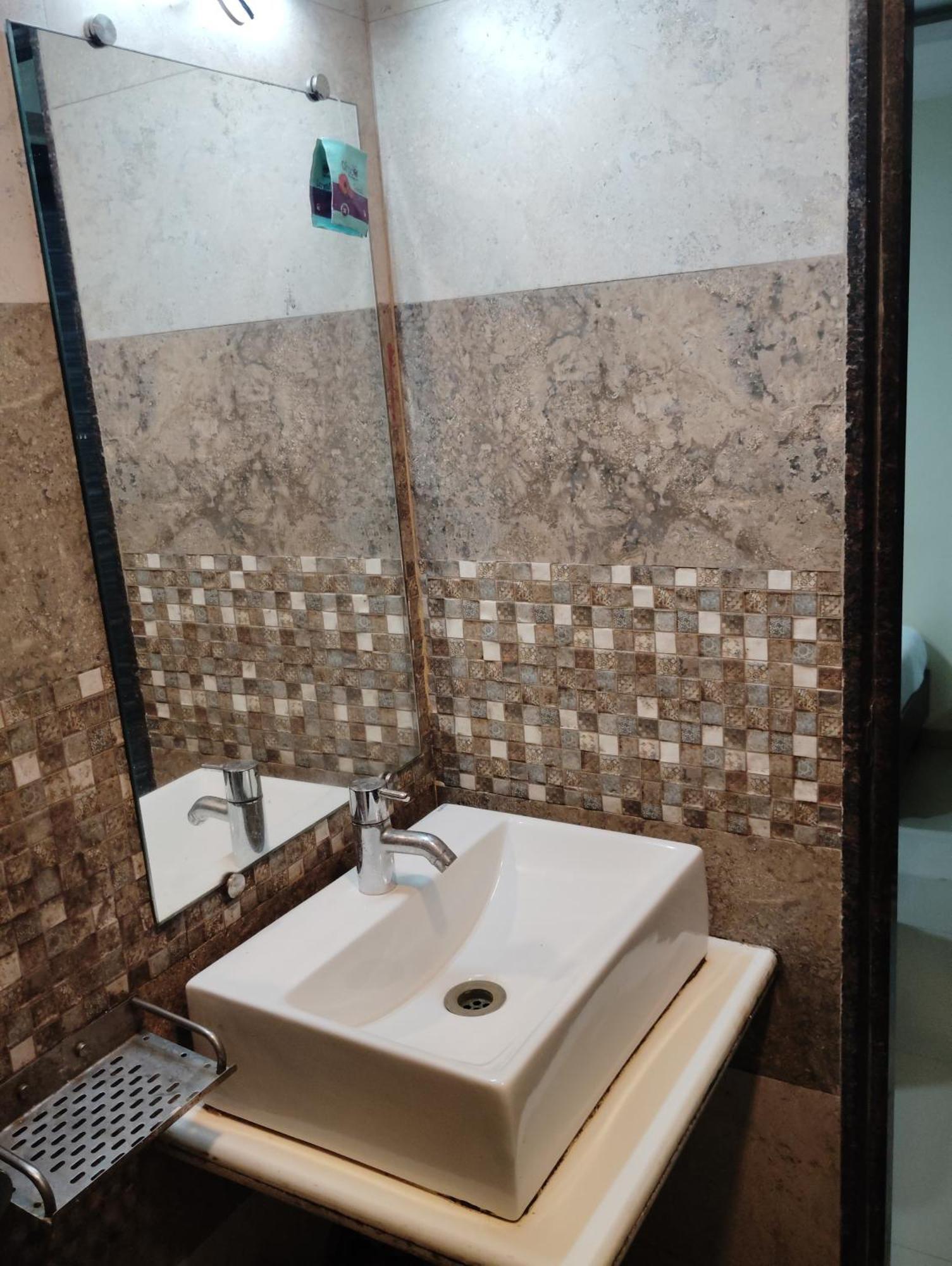 Hotel Crystal Park Near Nesco Exhibition Center Mumbai Luaran gambar