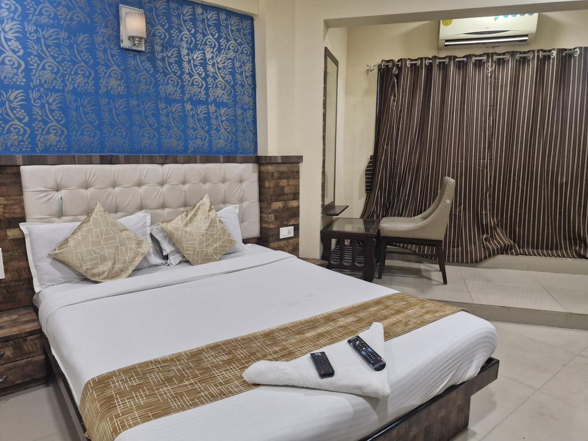 Hotel Crystal Park Near Nesco Exhibition Center Mumbai Luaran gambar